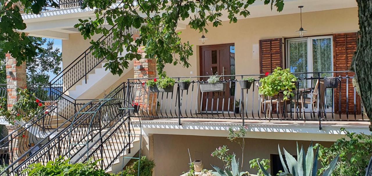 Holiday Apartment Arman ヴィジナダ エクステリア 写真